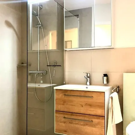 Apartment Ringstrasse - Utoring-3 By Interhome *