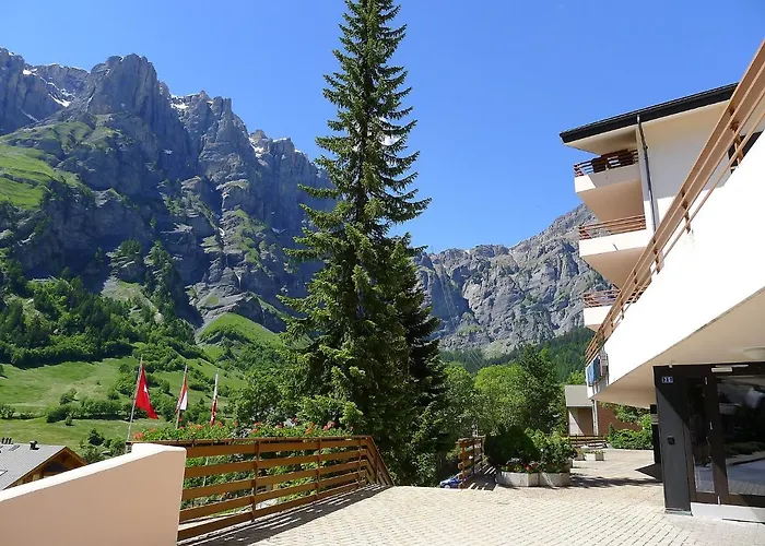 Daire Ringstrasse 215 By Interhome